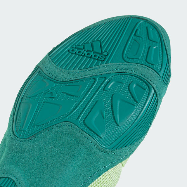 Adizero GRÜN - semi green spark/ftwr white/pure teal (JQ4991) Adizero GRÜN - semi green spark/ftwr white/pure teal (JQ4991)