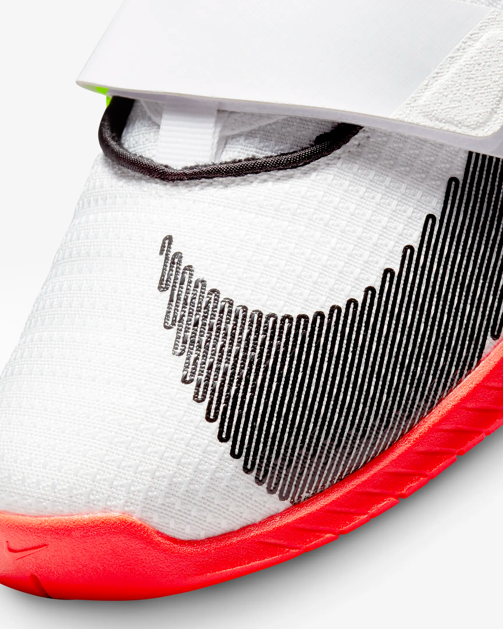  Nike Romaleos 4 white/black/bright crimson/pink blaster 