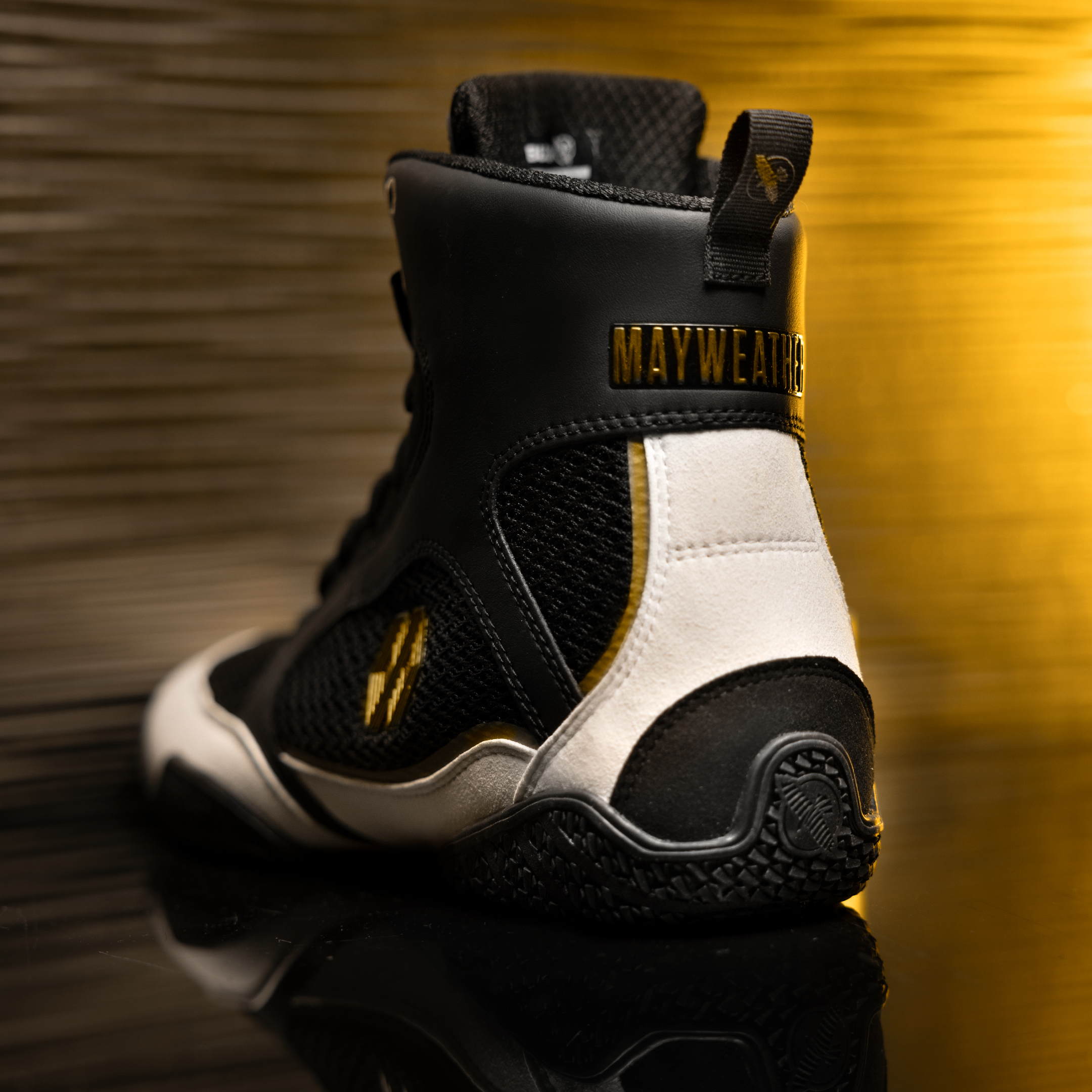 Hayabusa - Mayweather Champ Boxing Shoes Black-Gold - MWCHBS-BKGD