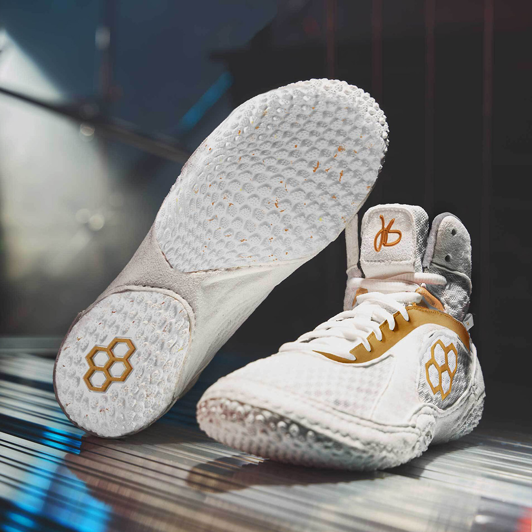 JBA-0006-UN-07-5-Jordan-Burroughs-Alpha-2-0-White-gold-wrestling-shoes-Ringerschuhe-mma-Schuhe-boxing-Shoes-RUDIS-02 Ringerschuhe Rudis Jordan Burroughs Alpha 2.0 Youth -  White/gold - only size 32