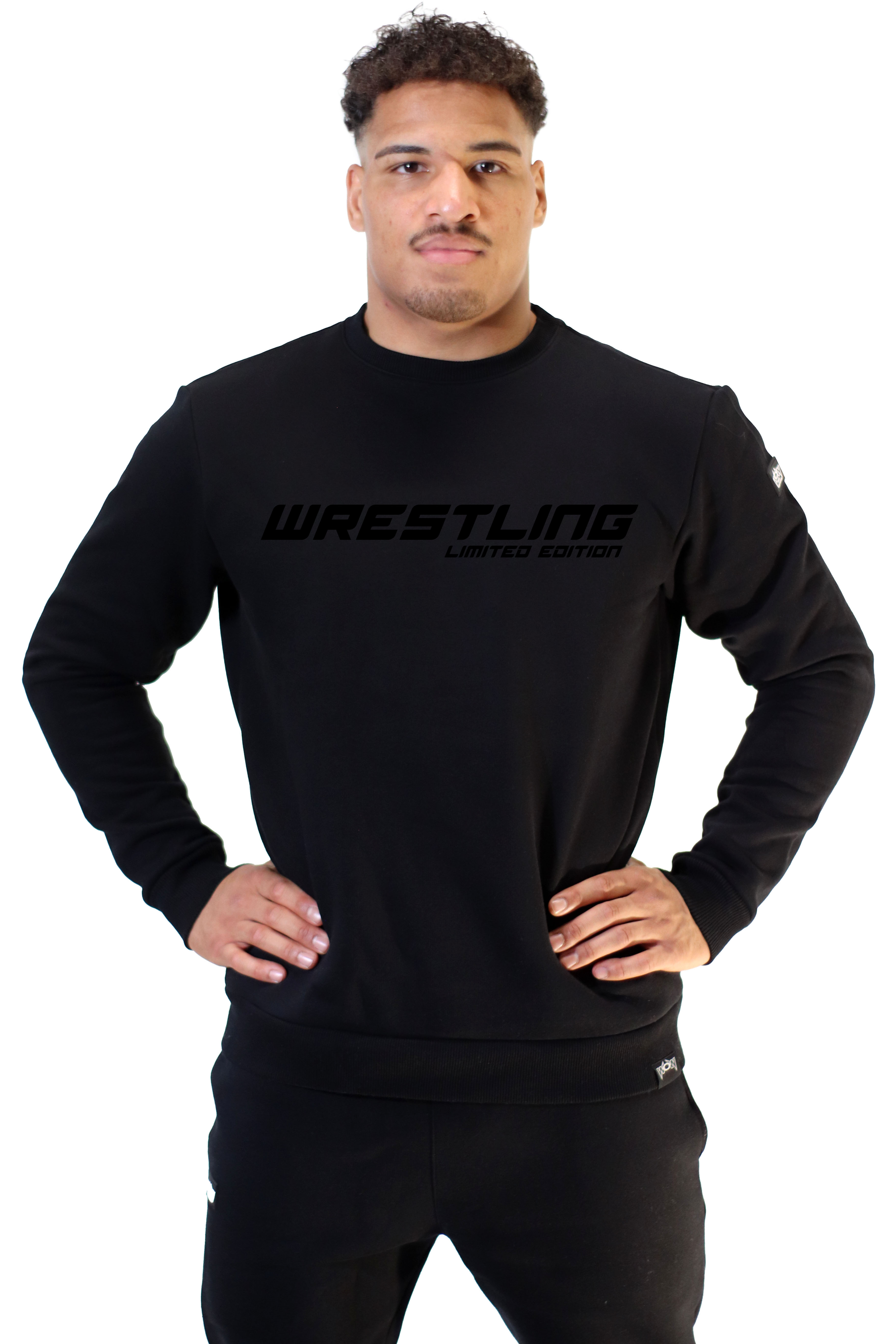 Pullover Black Edition